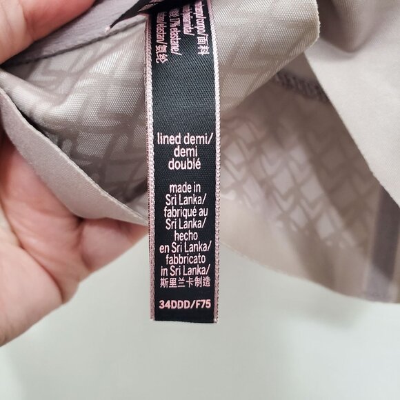 Victoria's Secret Lined‎ Demi Gray Mesh Keyhole Front Close Underwire Bra 34DDD - Picture 4 of 5